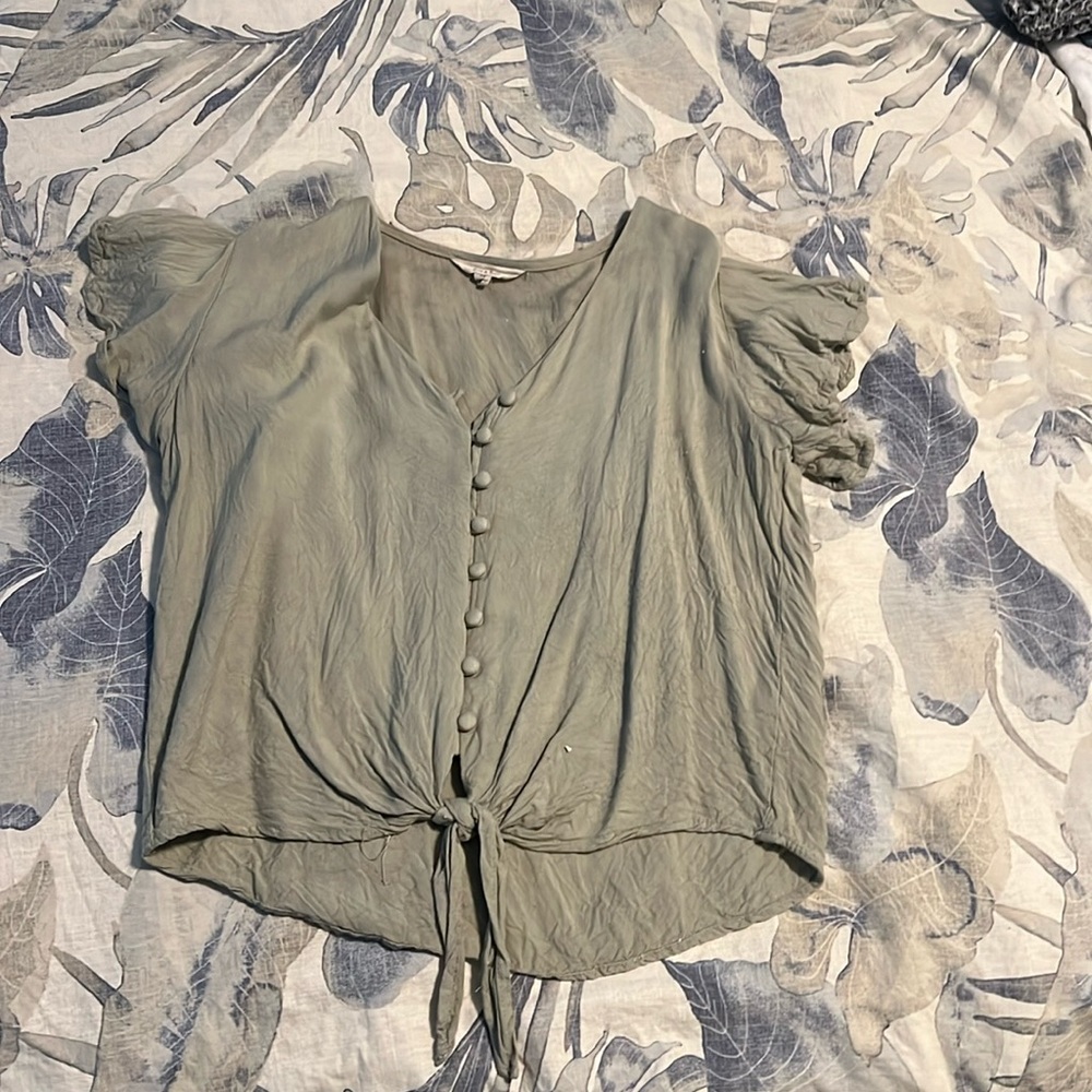 Green crop top